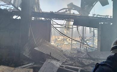 Overnight shelling destroyed a humanitarian aid train in Kherson