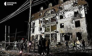 Russian missiles hit hotel building in Kharkiv: 10 injured