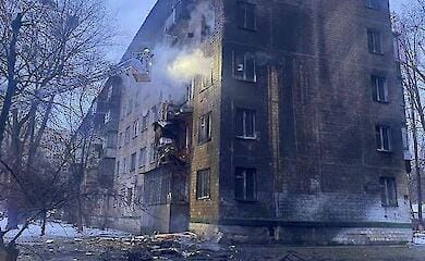 Russian troops shell Kyiv, 7 people injured