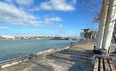 Russian large landing ship arrives in occupied Crimea