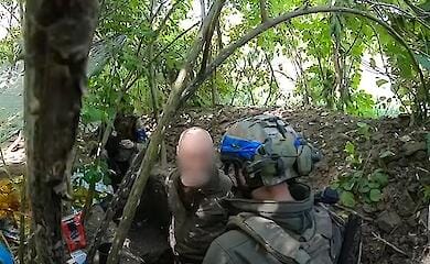 In Volchansk, a wounded occupier was abandoned by his own people and surrendered as a prisoner of war