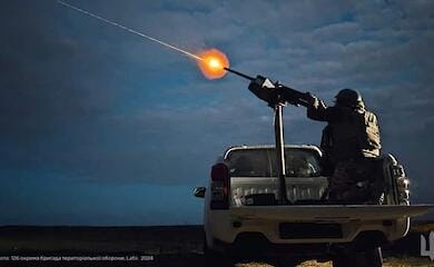 Russian troops attacked Kyiv with drones at night