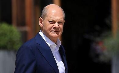 Scholz reveals contents of €1.4bn and €4bn aid package for Ukraine