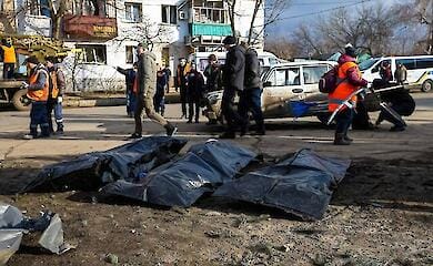 Rocket attack on Izyum: more than 50 injured, gruesome photos