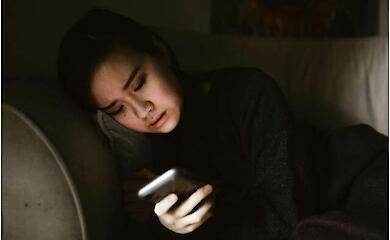 Social media and loneliness: why even active online socialising doesn't save us from feeling isolated?