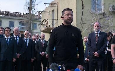 Ukraine does not have enough weapons to liberate Crimea by force - Zelensky