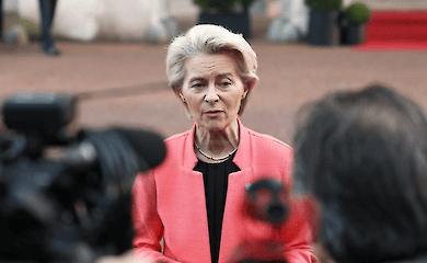 Von der Leyen says Europe will support Ukraine in talks