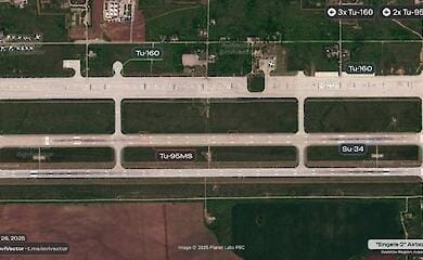 The Russians have concentrated a record number of bombers at the Olenya airfield: what to prepare for