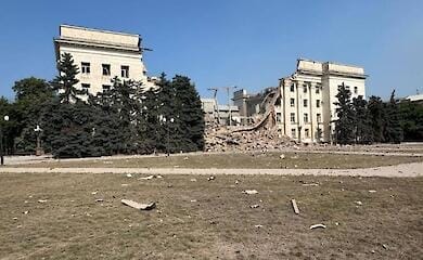 Russians destroyed Kherson regional administration: photo of the consequences