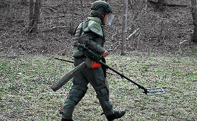 Intelligence agency says which country Russia is trying to involve in war with Ukraine