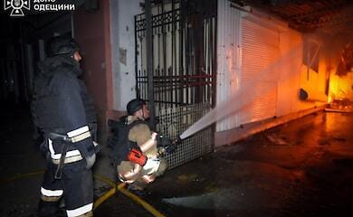 Night alert in Ukraine: Russians shell historic centre of Odessa, fire started at Privoz