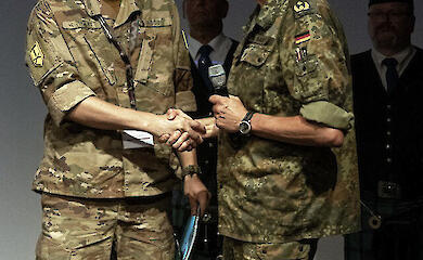 Azov medic awarded for unique experience in battlefield assistance