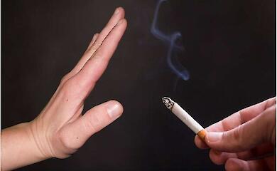 Canadian doctors have compiled a list of effective ways to quit smoking