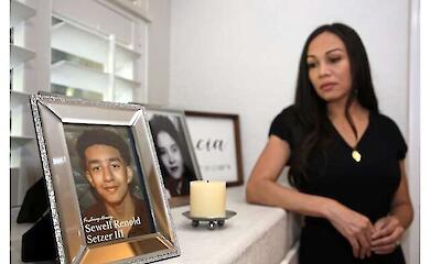 Teenager commits suicide after interacting with "Game of Thrones"-inspired AI chatbot