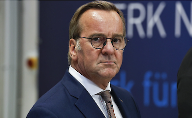 Борис Писториус выступил за возобновление военного призыва в Германии