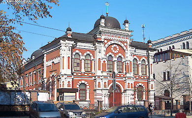 A synagogue on Podol was damaged in an attack on Kiev