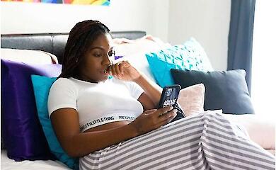 Is it okay to flip through a tape before bed? A new study says yes, if you're an adult