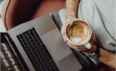 Study: 3-4 cups of coffee a day slows ageing