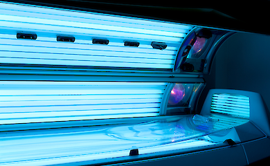 Scientists urged to ditch sunbeds: skin cancer risk is higher than thought