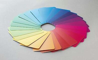 Psychologists have explained how wall colour affects stress, sleep and thinking