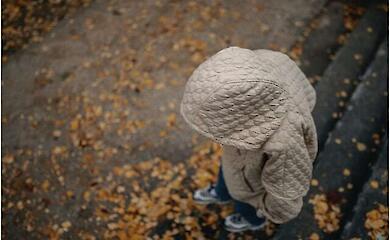 Not everyone develops depression after childhood abuse