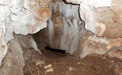 An 11,000-year-old burial of a little girl has been found in a cave in Cumbria