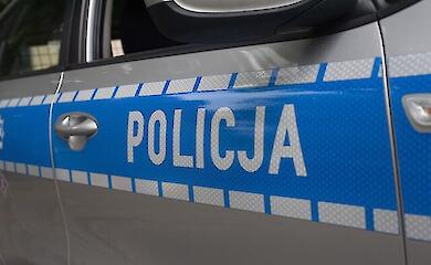 A Polish man struck a 15-year-old boy and threw him off the bus