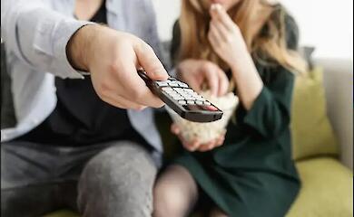 What was found in the brains of people who watched a lot of television in middle age