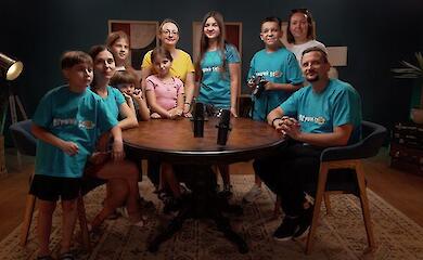Participants of the inclusive school 'Pervyi Blog' in a group photo.