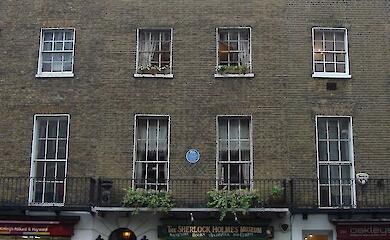 Facade of the Sherlock Holmes Museum at 221B Baker Street, London
